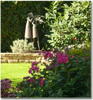 Pflanzarbeiten Garten und Landschaftsgestaltung Ehl GmbH